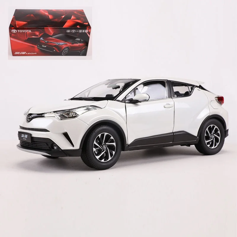 1:18 Scale Toyota Izoa SUV Model Replica 10 1:18 Scale Toyota Izoa SUV Model Replica - Image 10