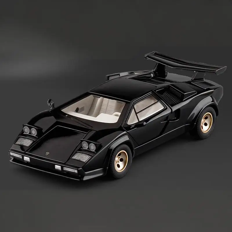 Lamborghini Countach LP500S 1:24 Diecast Model 17 Lamborghini Countach LP500S 1:24 Diecast Model - Image 17