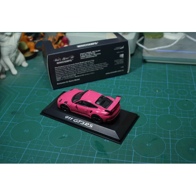 Pink Porsche 911 GT3 RS 1/43 Scale Model 5 Pink Porsche 911 GT3 RS 1/43 Scale Model - Image 5