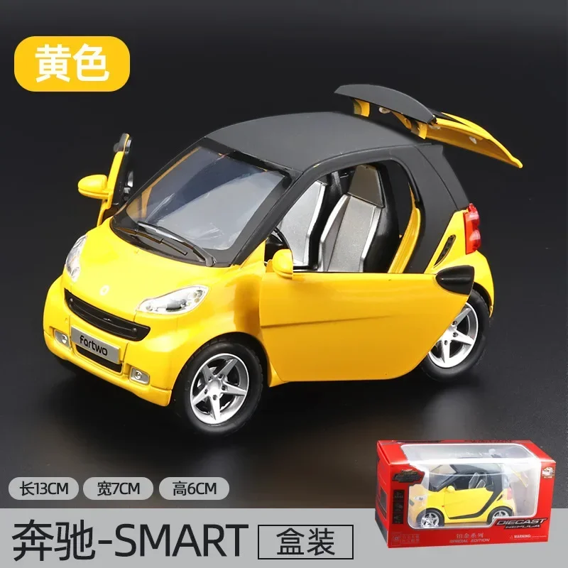 1:32 Scale Benz SMART Model Car Red 8 1:32 Scale Benz SMART Model Car Red - Image 8