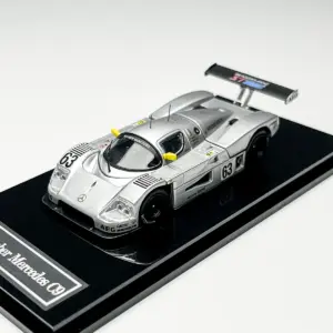 Mercedes-Benz Sauber C9 1:64 Die-Cast Model 15 Saeb25d9d6de744d3a6d0ded556b652853