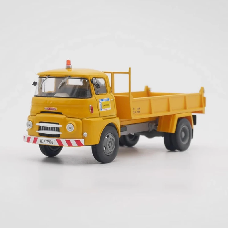 Sava-Austin A-404 Diecast Model Truck 1:43 Scale 2 Sava-Austin A-404 Diecast Model Truck 1:43 Scale - Image 2