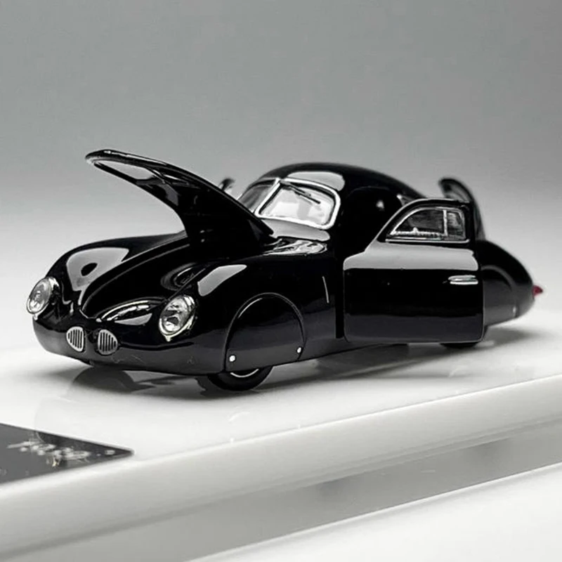 Vintage 1939 Alloy Car Model 1:64 Scale 4 Vintage 1939 Alloy Car Model 1:64 Scale - Image 4