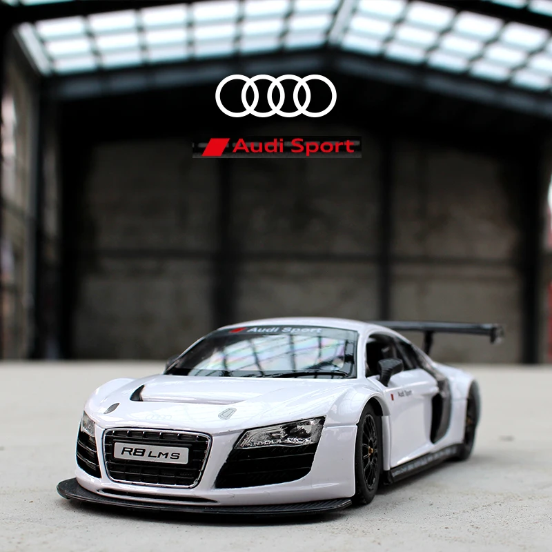 White Audi R8 1:24 Diecast Model for Collectors 2 White Audi R8 1:24 Diecast Model for Collectors - Image 2