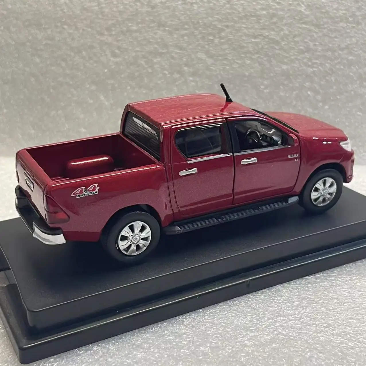 Hirax 4X4 Die-cast Alloy Mini Truck 1/43 Scale 3 Hirax 4X4 Die-cast Alloy Mini Truck 1/43 Scale - Image 3