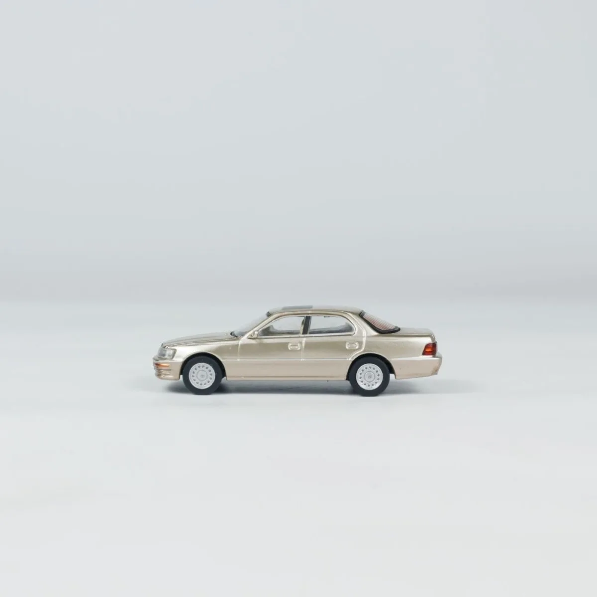 Lexus LS400 Diecast Model 1:64 Scale 2 Lexus LS400 Diecast Model 1:64 Scale - Image 2