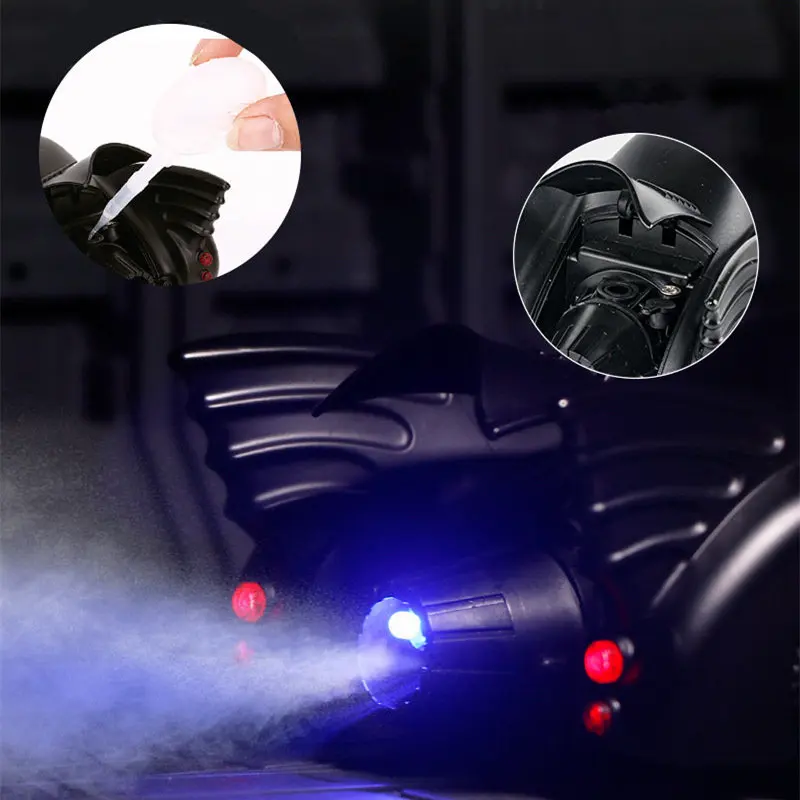 1/24 Batmobile Diecast Model in Black 4 1/24 Batmobile Diecast Model in Black - Image 4