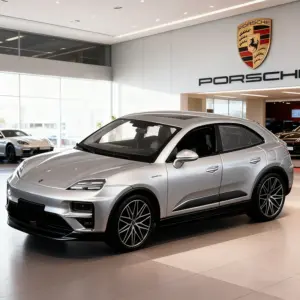 Porsche Macan 1:24 Diecast Model in Metallic Finish 9 Sbe11457154da4e2abee8312ae6ec7a03o 1