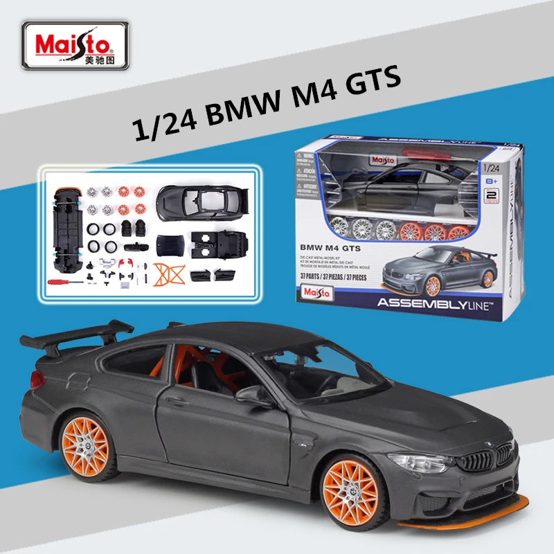 BMW M4 GTS 1:24 Diecast Model Toy 7 BMW M4 GTS 1:24 Diecast Model Toy - Image 7