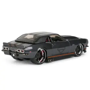1968 Chevrolet Camaro Z/28 Die-Cast Model Car 7 Sbfee19e3d2a44d179517bc43b54ad14dN