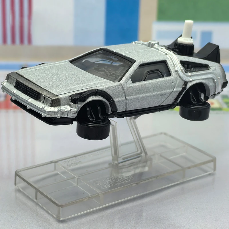 DeLorean DMC-12 Back To The Future Replica Model 5 DeLorean DMC-12 Back To The Future Replica Model - Image 5