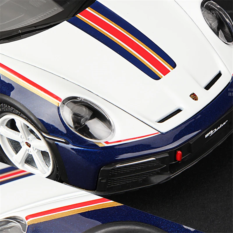 Blue Porsche 911 Rally Diecast Model 1:24 Scale 5 Blue Porsche 911 Rally Diecast Model 1:24 Scale - Image 5