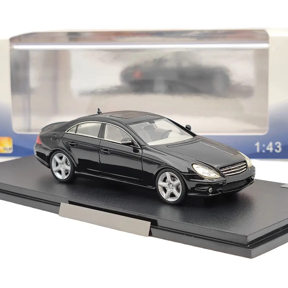Mercedes-Benz CLS63 C219 Scale Model 1:43 4 Mercedes-Benz CLS63 C219 Scale Model 1:43 - Image 4