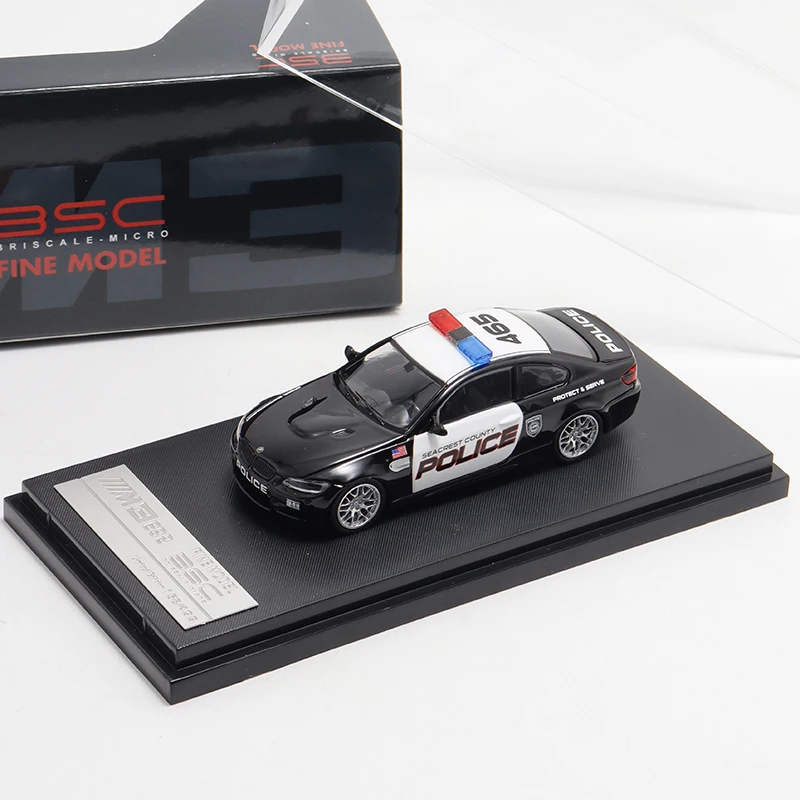 BMW M3 E92 Miniature Diecast Model 10 BMW M3 E92 Miniature Diecast Model - Image 10