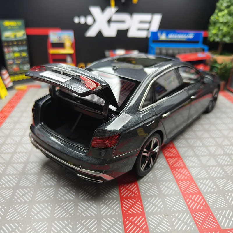 1:18 Audi A4L Diecast Model Car 4 1:18 Audi A4L Diecast Model Car - Image 4