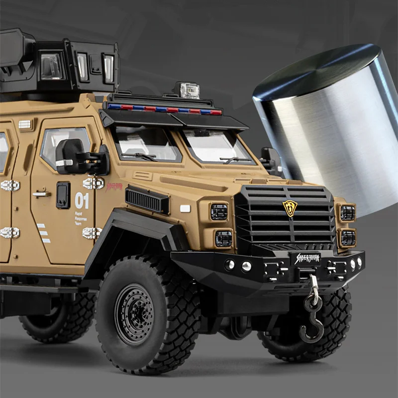 1:32 Scale Off-Road Armored Vehicle Model 2 1:32 Scale Off-Road Armored Vehicle Model - Image 2