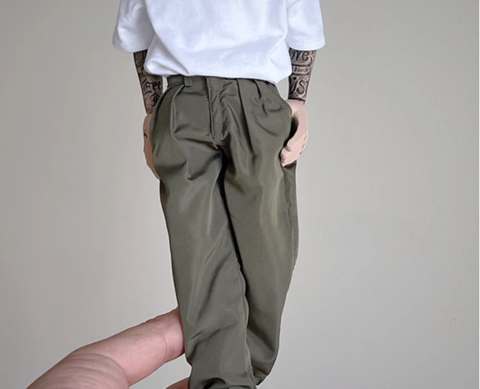 1/6 Scale Retro Flannel Shirt and Pants Set 11 1/6 Scale Retro Flannel Shirt and Pants Set - Image 11