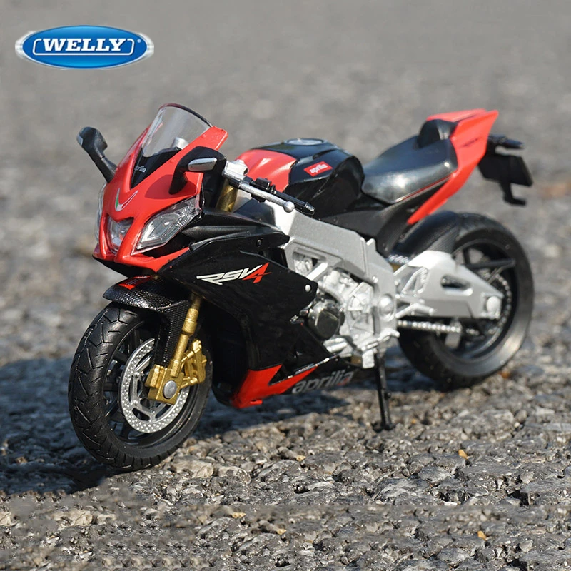 Aprilia RSV 4 Factory 1:18 Scale Diecast Model 1 Aprilia RSV 4 Factory 1:18 Scale Diecast Model