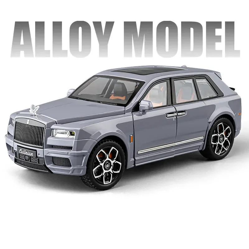 White Range Rover Diecast Model 1:24 Scale 8 White Range Rover Diecast Model 1:24 Scale - Image 8
