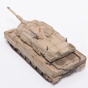 German Leopard 2A5 Tank Model 1:72 Alloy 9 Scabe1de0fc994ed79d22ee66309d9aa3o