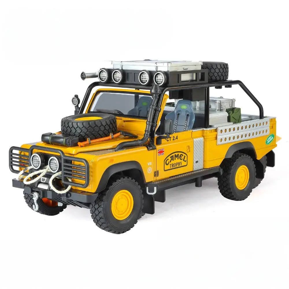 1:24 Land Rover Defender 90 Diecast Model 8 1:24 Land Rover Defender 90 Diecast Model - Image 8