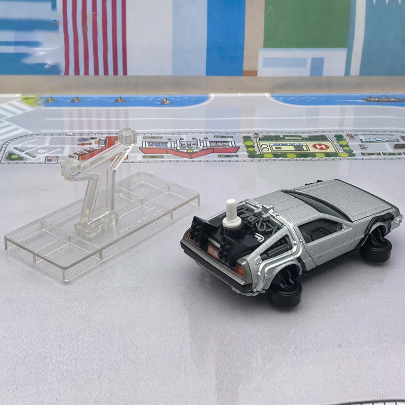 DeLorean DMC-12 Back To The Future Replica Model 3 DeLorean DMC-12 Back To The Future Replica Model - Image 3