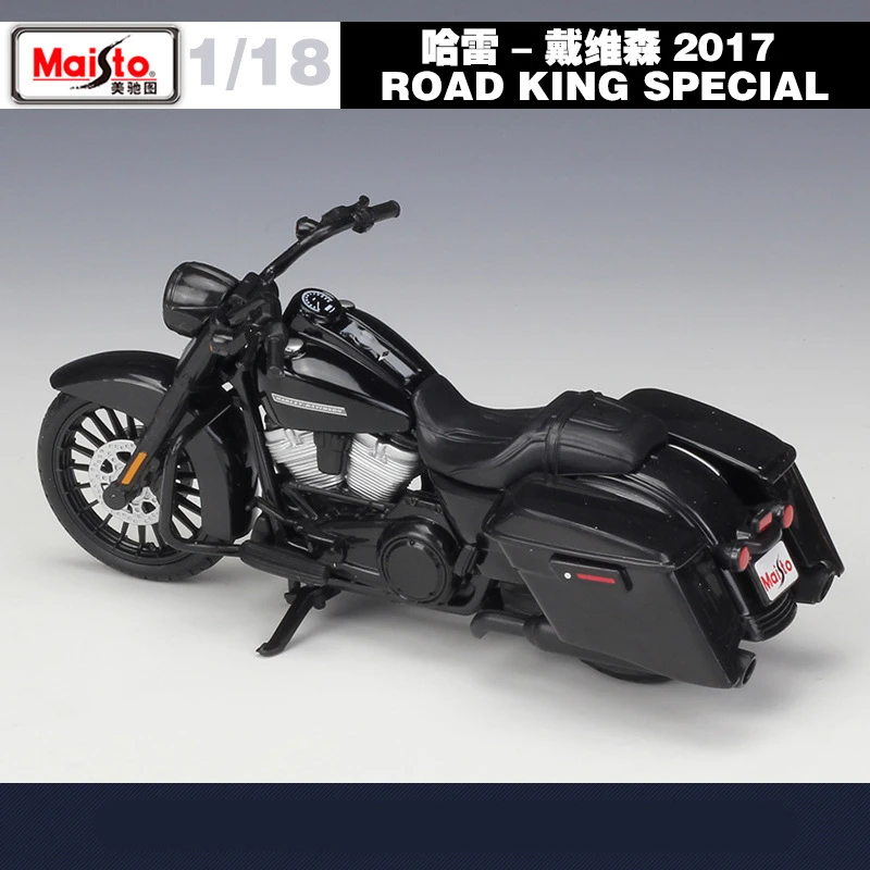 2017 Harley Road King Special Model 1:18 Scale Display 6 2017 Harley Road King Special Model 1:18 Scale Display - Image 6