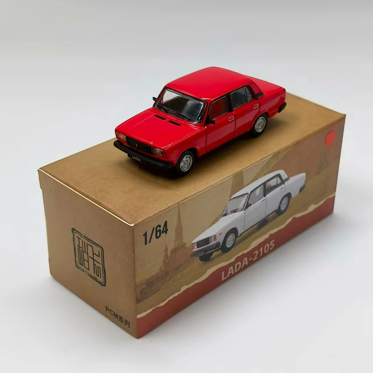 1:64 Scale Russian LADA 2105 Diecast Model 6 1:64 Scale Russian LADA 2105 Diecast Model - Image 6