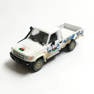 Toyota LC79 Armed Pickup Model 1:64 Alloy Collectible 19 Sd2eb32ed9b634bc3915596925e996ffcL