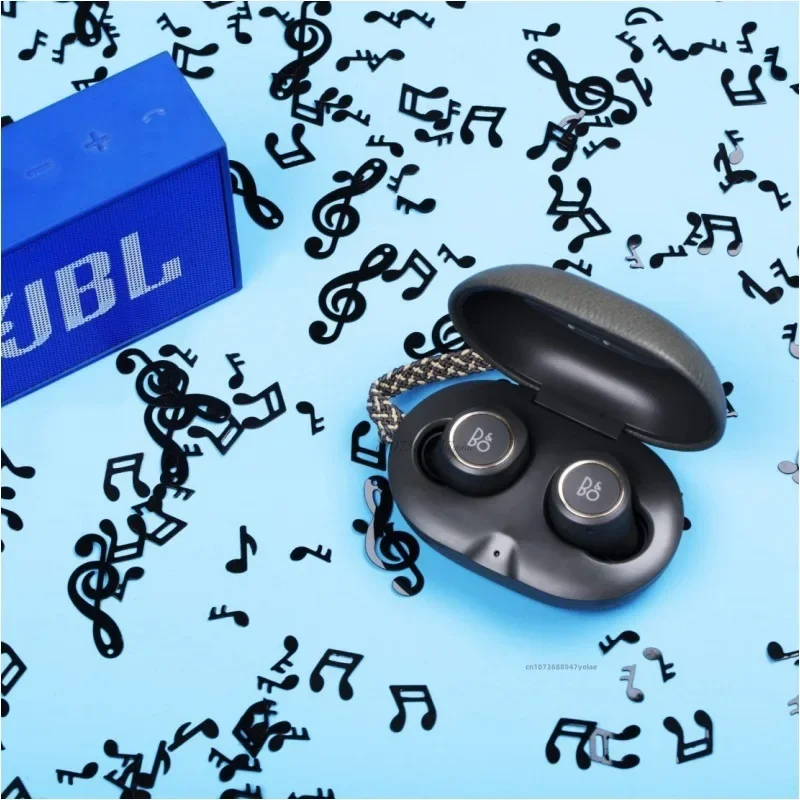 Elegant Black Musical Notes Confetti for Celebrations 4 Elegant Black Musical Notes Confetti for Celebrations - Image 4