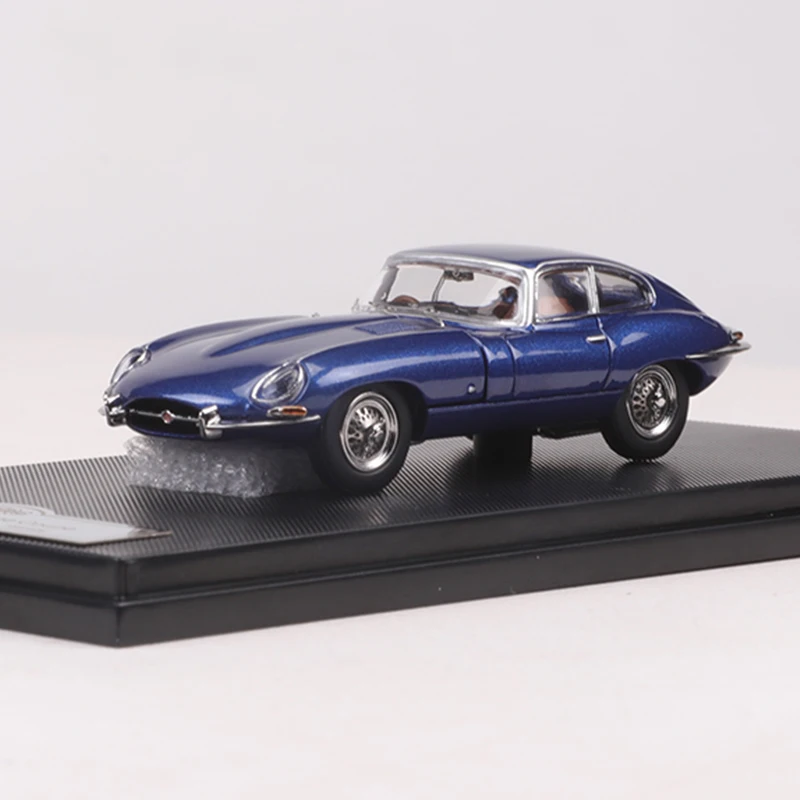 1961 Jaguar E-TYPE Diecast Model Car 17 1961 Jaguar E-TYPE Diecast Model Car - Image 17