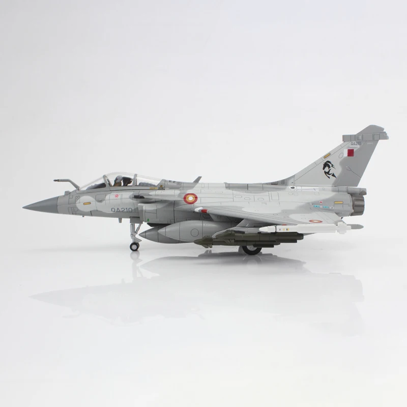 1:72 Rafale Fighter Model for Collectors 2 1:72 Rafale Fighter Model for Collectors - Image 2