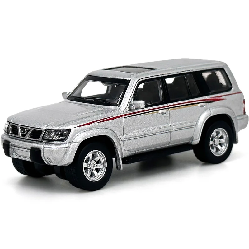 1:64 Nissan Patrol Y61 Diecast Model 3 1:64 Nissan Patrol Y61 Diecast Model - Image 3