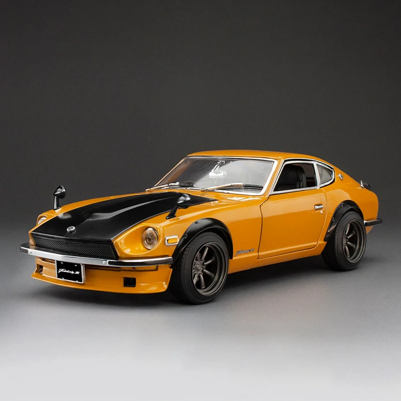 SunStar 1/18 Scale 1971 Fairlady Z Diecast Model 7 SunStar 1/18 Scale 1971 Fairlady Z Diecast Model - Image 7