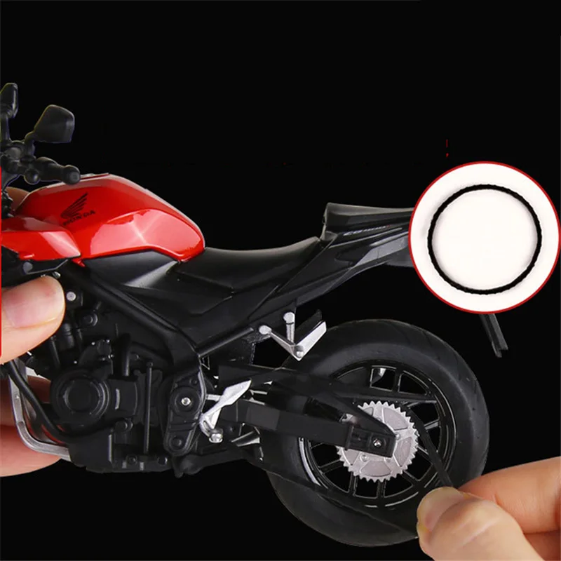Honda CB400F 1:12 Scale Diecast Model Replica 6 Honda CB400F 1:12 Scale Diecast Model Replica - Image 6