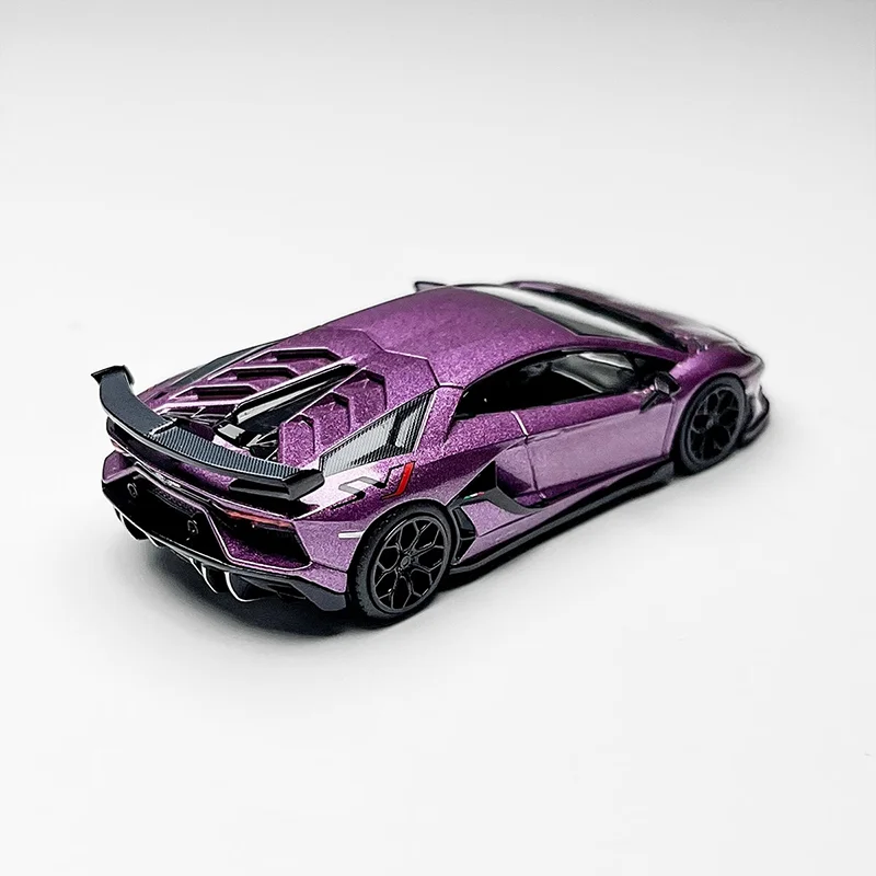 Lamborghini 1:64 Scale Die-Cast Miniature Car 6 Lamborghini 1:64 Scale Die-Cast Miniature Car - Image 6