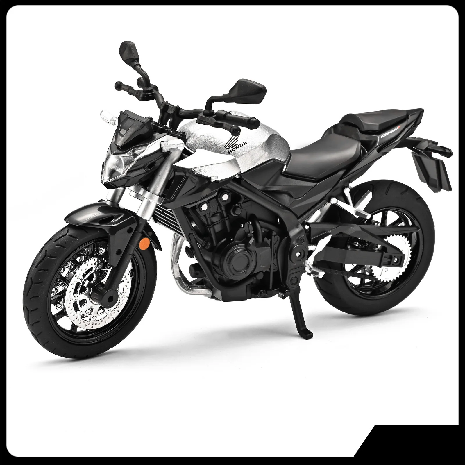 Honda CB400F 1:12 Scale Diecast Model Replica 8 Honda CB400F 1:12 Scale Diecast Model Replica - Image 8