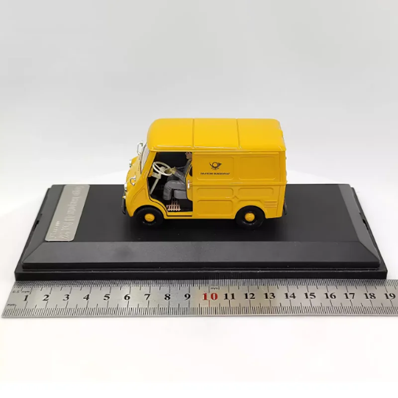 Goggo Transporter 400 1/32 Scale Model Replica 5 Goggo Transporter 400 1/32 Scale Model Replica - Image 5