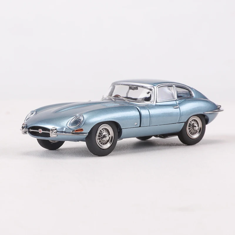 1961 Jaguar E-TYPE Diecast Model Car 11 1961 Jaguar E-TYPE Diecast Model Car - Image 11