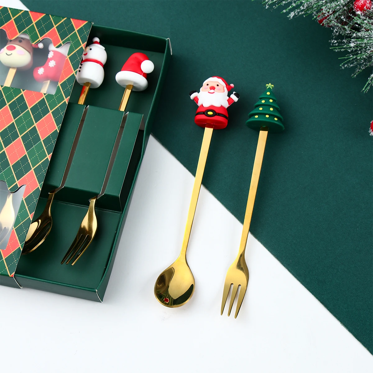 Gold Christmas Utensil Set with Holiday Mascots 4 Gold Christmas Utensil Set with Holiday Mascots - Image 4