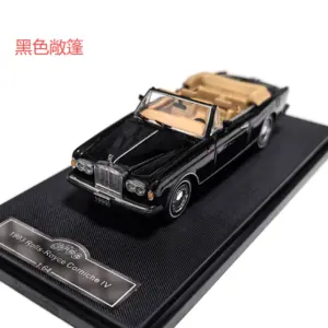 1:64 Silver Rolls-Royce Corniche IV Model 10 Se418926a55594839a5359775d4f33799q