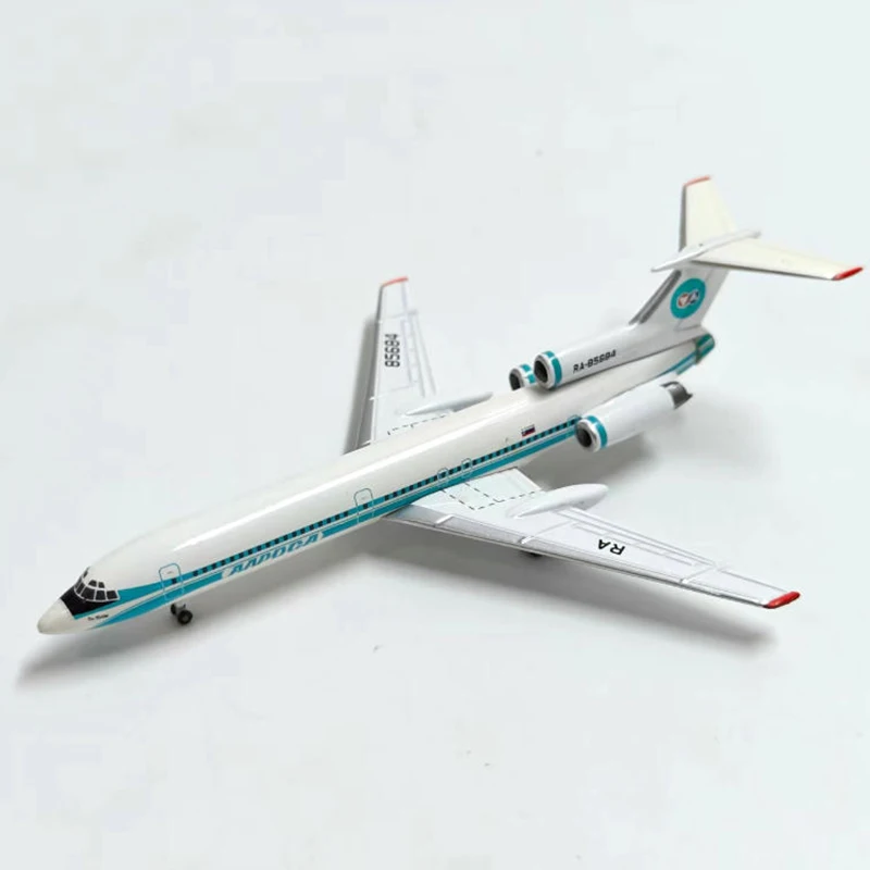 Tu-154M Diecast Model Airplane 1:500 Scale 2 Tu-154M Diecast Model Airplane 1:500 Scale - Image 2