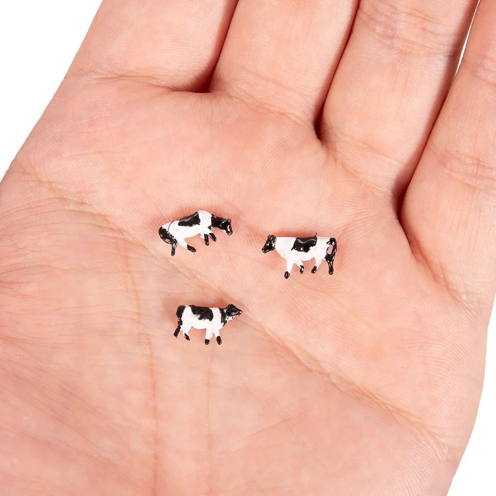 Miniature Holstein Cow Set for Dioramas 4 Miniature Holstein Cow Set for Dioramas - Image 4