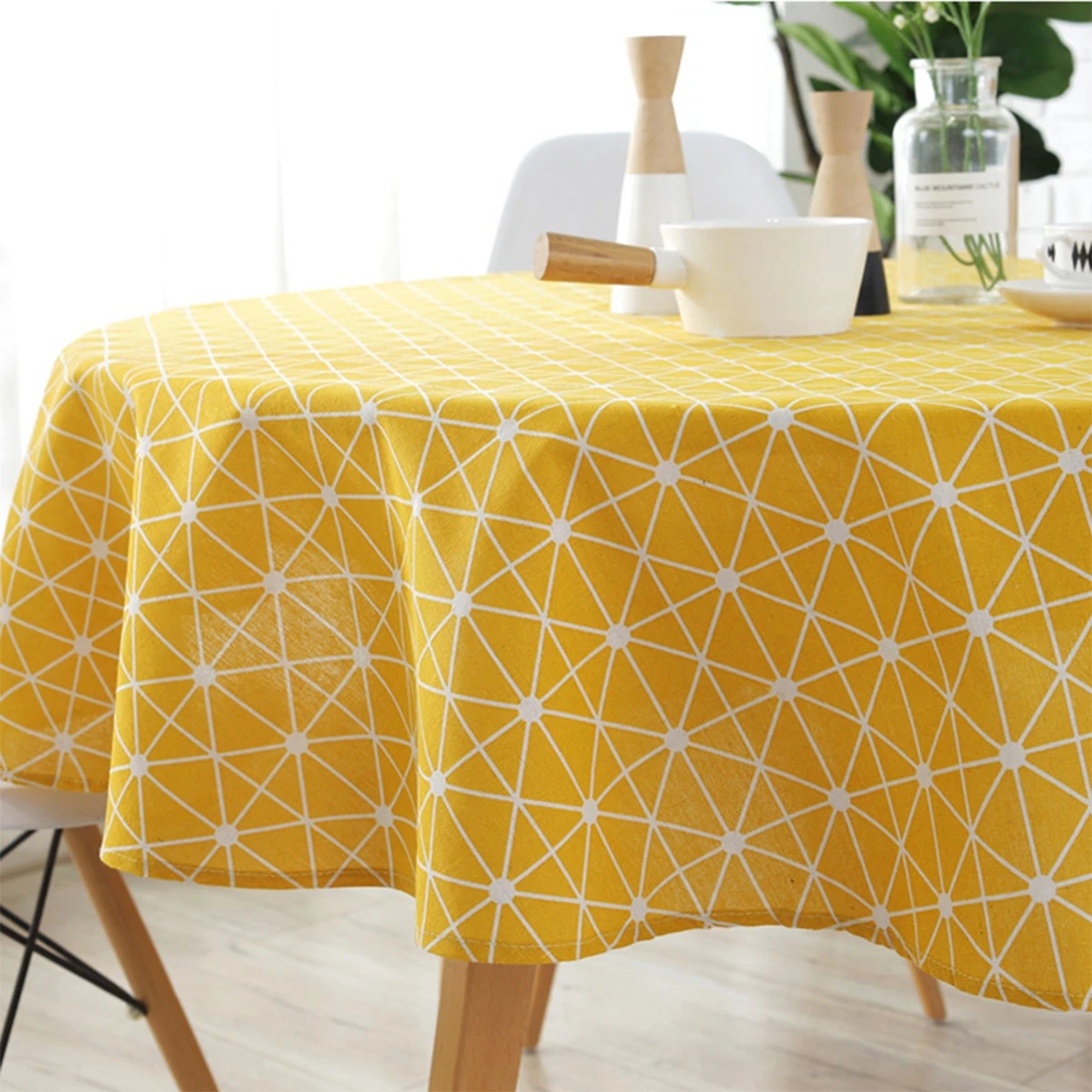 Vibrant Yellow Linen Round Tablecloth 120/150cm 3 Vibrant Yellow Linen Round Tablecloth 120/150cm - Image 3
