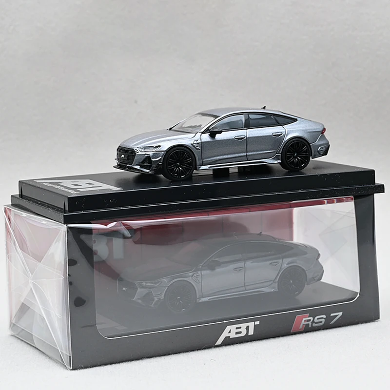 Diecast 1/64 Scale Audi RS7 Avant Collection 12 Diecast 1/64 Scale Audi RS7 Avant Collection - Image 12