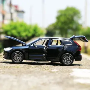 White 1:32 Diecast Volvo XC60 Model 13 Se9d45a0573df4bc4acdb6a51014f3706O