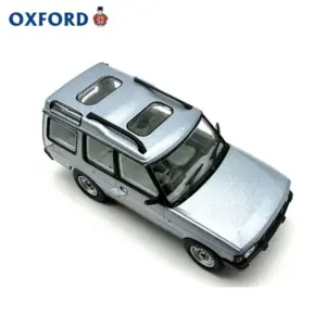 Blue Discovery 1 SUV Miniature - 1:43 Scale 9 Sea3d2eb1ebc24ad5823b77f6fe1dfc5dO