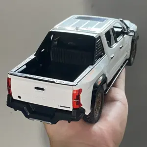 Toyota Tacoma Urban Edition 1:24 Diecast Model 11 Seab110bcbb394a38ad17d669f8536b9bZ