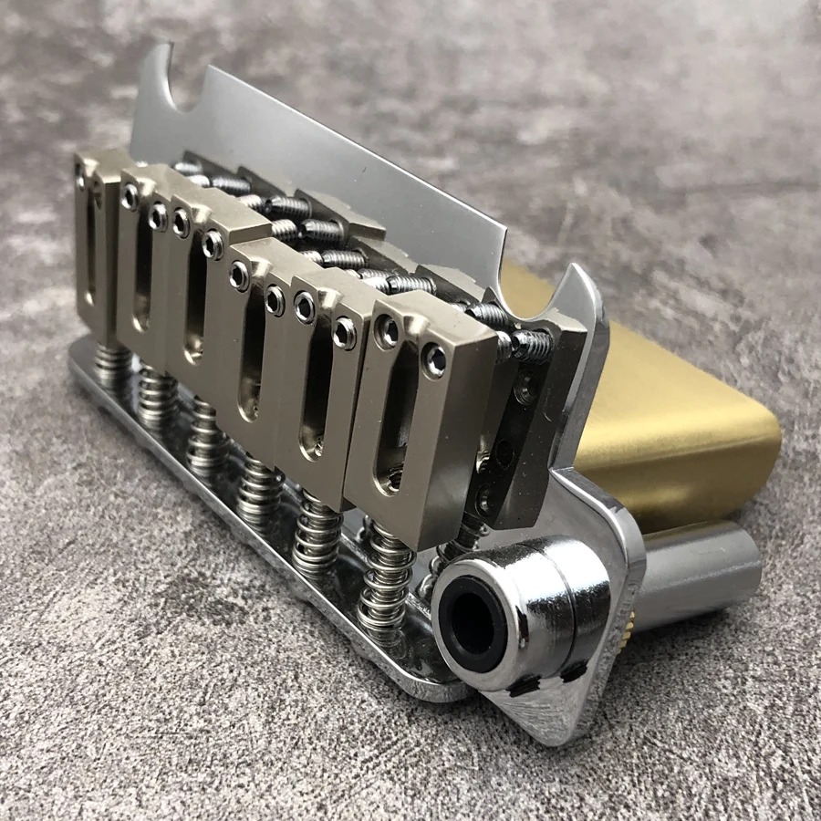 Chrome Full-Size Guitar Tremolo Bridge System 5 Chrome Full-Size Guitar Tremolo Bridge System - Image 5