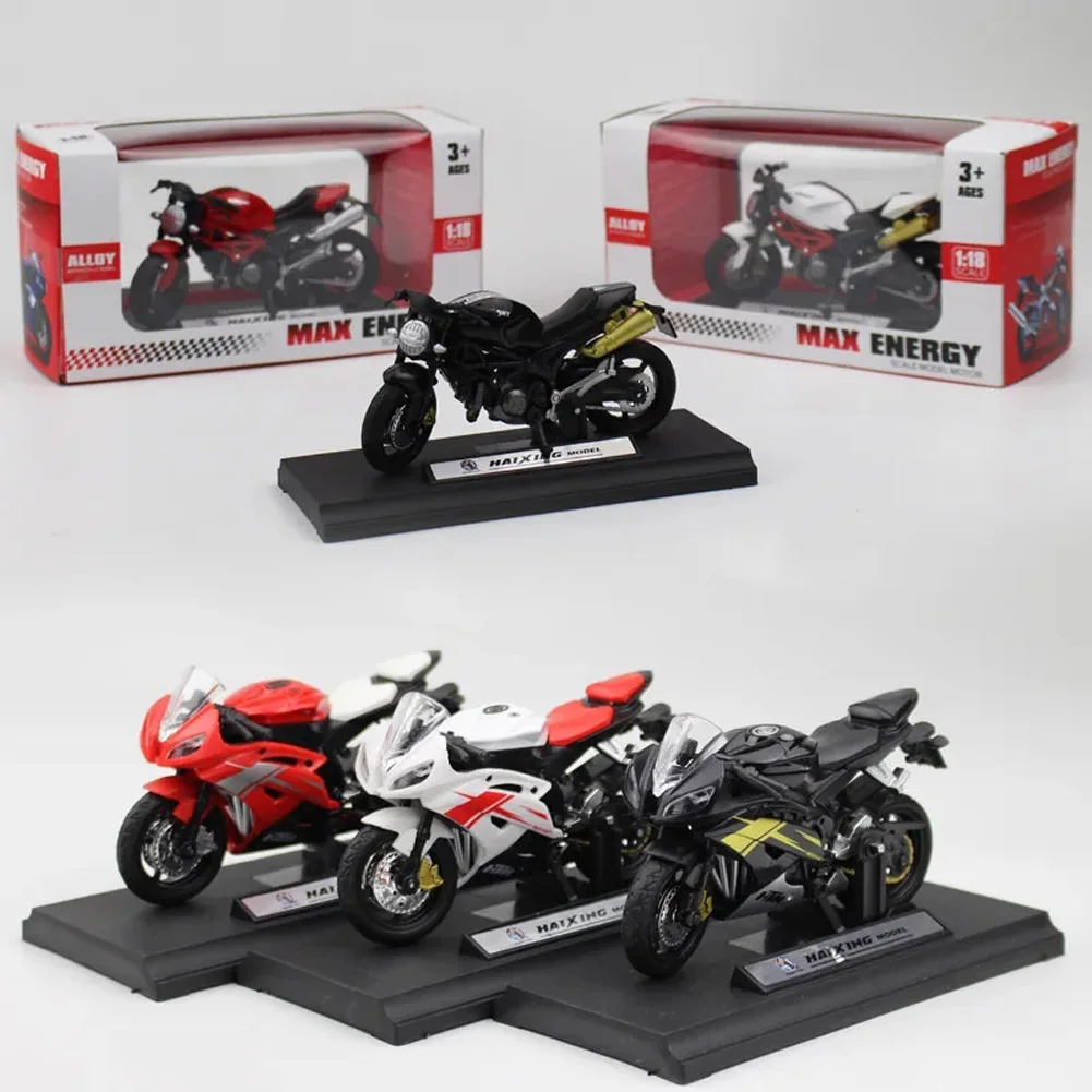 1:18 Scale Diecast Motorcycle Model Collection 2 1:18 Scale Diecast Motorcycle Model Collection - Image 2
